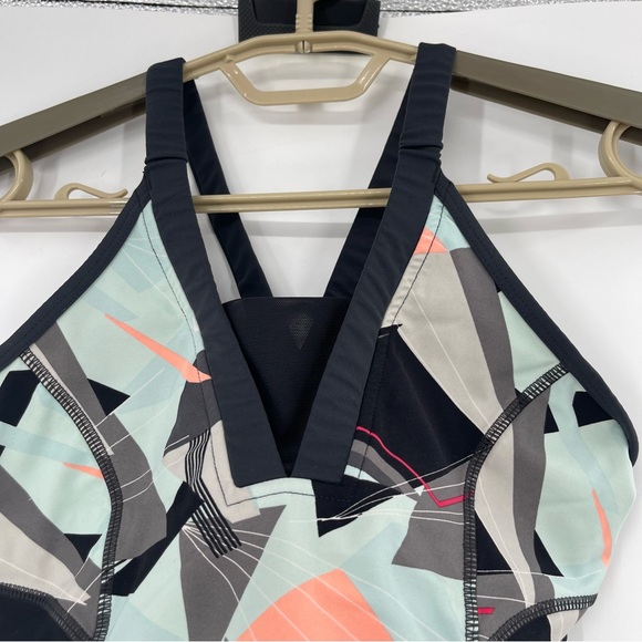 Sweaty Betty Sports Athletic Bra - Picture 2 of 7